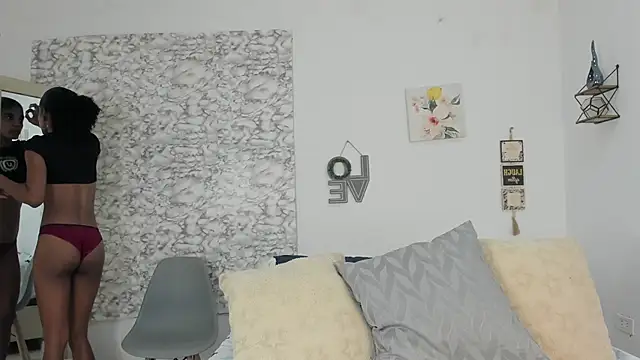 Canhela1 online show from 3, 6, 2026