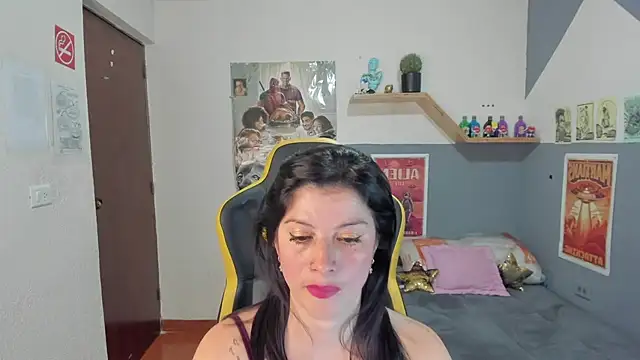 Aliiz 01 online show from 22, 4, 2026