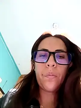 Lena-32 online show from 2, 1, 2025