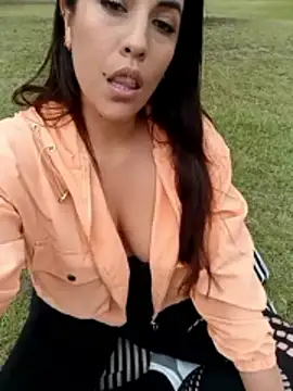 Lena-32 online show from 6, 2, 2026