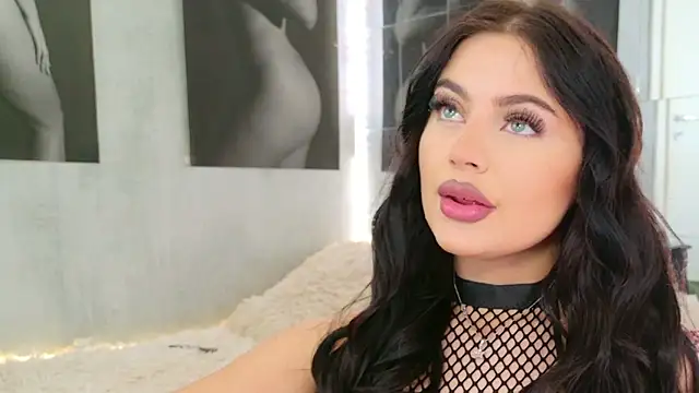 celia chanel online show from 12, 11, 2025