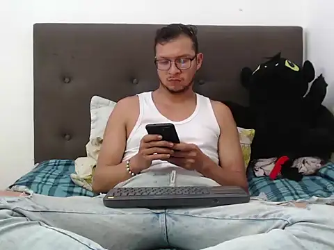 andy loverxx online show from 28, 2, 2026