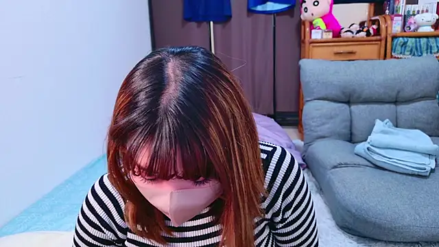 Megu Melon online show from 18, 3, 2025