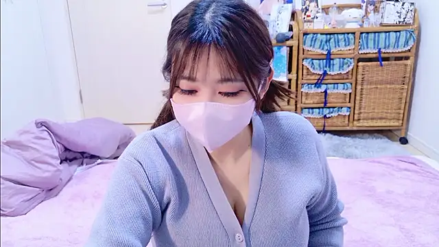 Megu Melon online show from 23, 11, 2025