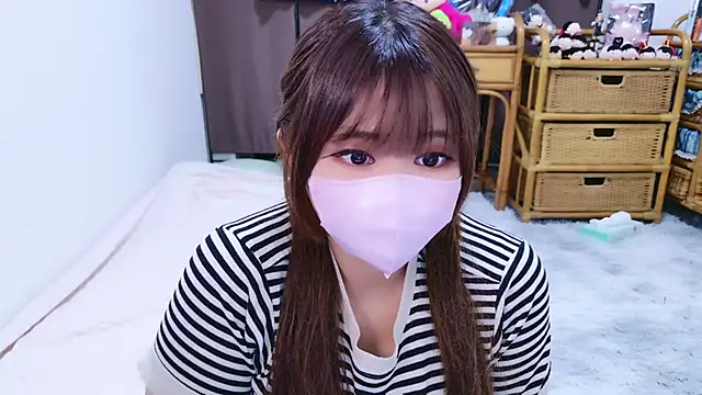 Megu Melon online show from 5, 10, 2025