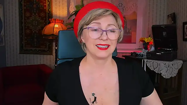 Snapshot of sugar_vivien chatting on 6, 3, 2025 sugar vivien online show from 6, 3, 2025