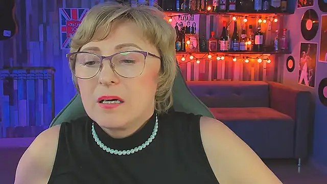 Snapshot of sugar_vivien chatting on 15, 3, 2025 sugar vivien online show from 15, 3, 2025