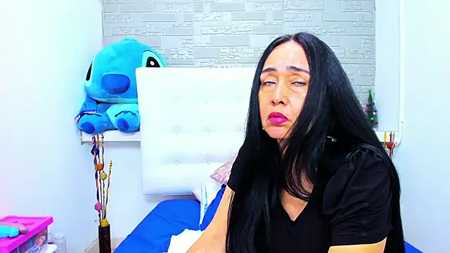 HorniestMilf online show from 3, 10, 2025