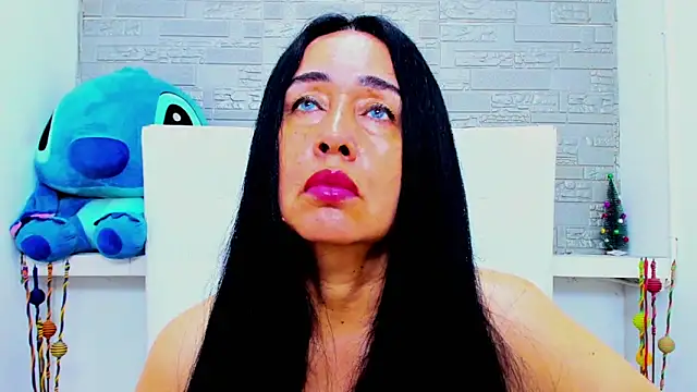 HorniestMilf online show from 12, 1, 2026