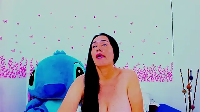 Snapshot of HorniestMilf chatting on 12, 6, 2026 HorniestMilf online show from 12, 6, 2026