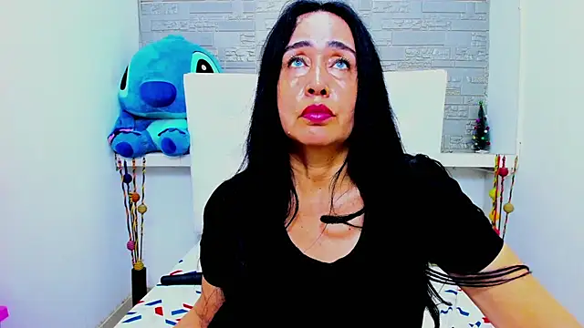 HorniestMilf online show from 8, 1, 2026