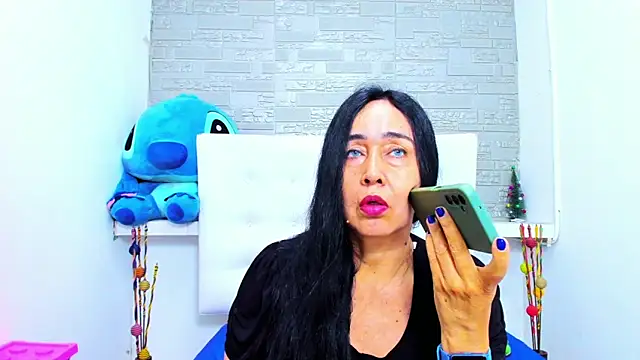 HorniestMilf online show from 24, 9, 2025