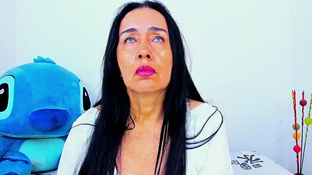 HorniestMilf online show from 16, 4, 2026