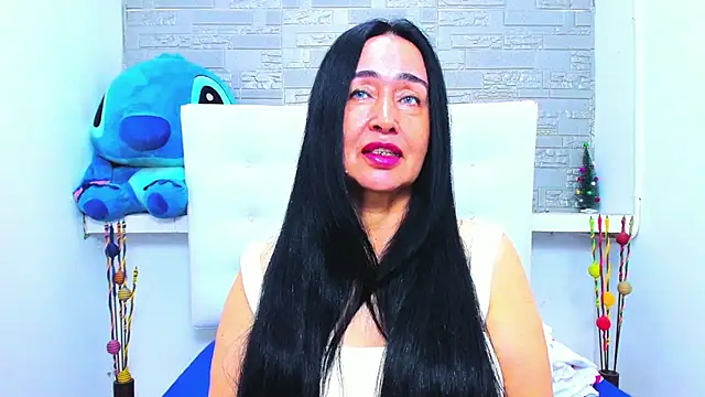 HorniestMilf online show from 2, 12, 2025