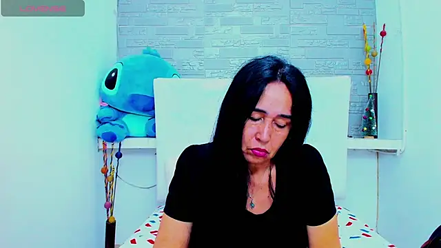 HorniestMilf online show from 20, 3, 2025