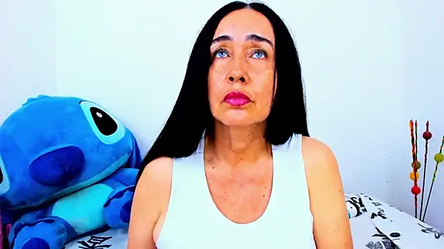 HorniestMilf online show from 28, 5, 2026