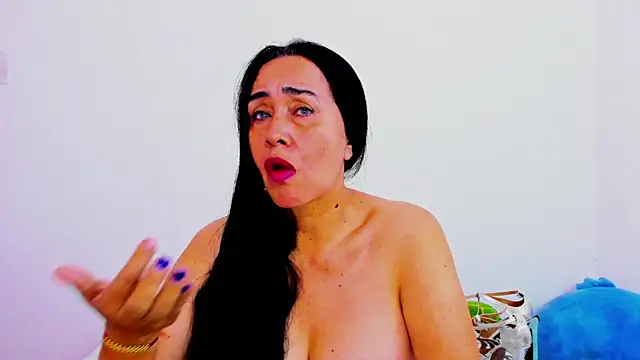 HorniestMilf online show from 1, 3, 2026