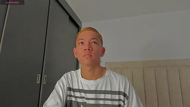 JulianRose 1 online show from 29, 10, 2025