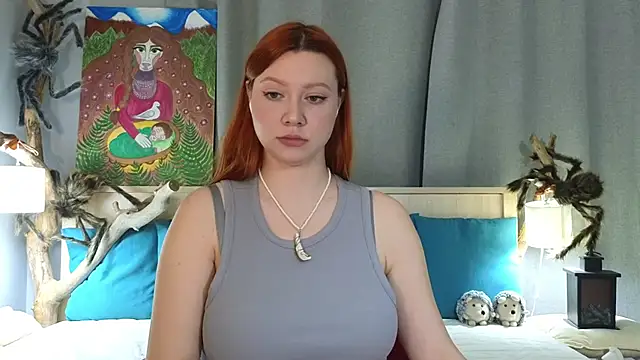 Snapshot of MileyMiller chatting on 16, 11, 2025 MileyMiller online show from 16, 11, 2025