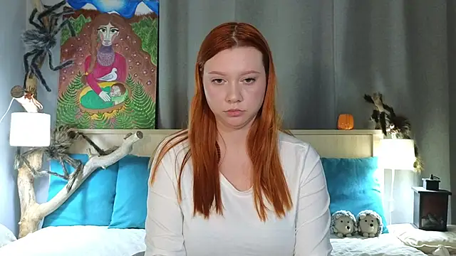 Snapshot of MileyMiller chatting on 20, 10, 2025 MileyMiller online show from 20, 10, 2025