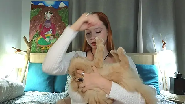 Snapshot of MileyMiller chatting on 12, 9, 2025 MileyMiller online show from 12, 9, 2025