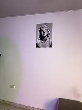 Melina-Smith online show from 19, 4, 2026