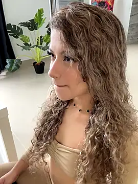 Melina-Smith online show from 28, 11, 2025