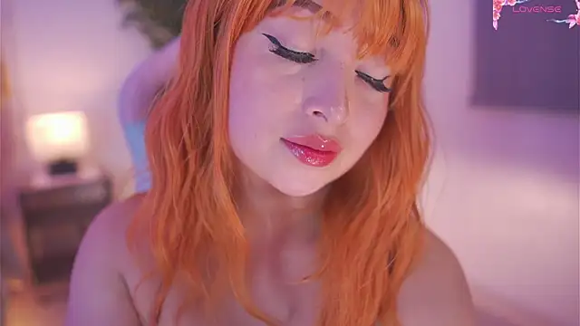 Snapshot of Eyleen_24 chatting on 20, 5, 2026 Eyleen 24 online show from 20, 5, 2026