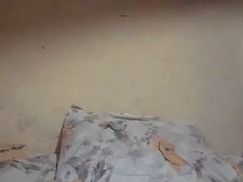 pritty-leila online show from 24, 10, 2025