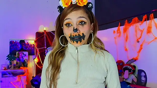 alisson zafiro  online show from 28, 10, 2025