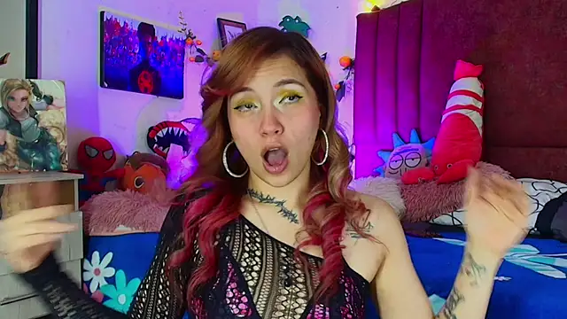 alisson zafiro  online show from 10, 11, 2025