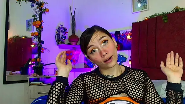 alisson zafiro  online show from 30, 3, 2026