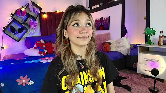 alisson zafiro  online show from 6, 3, 2025