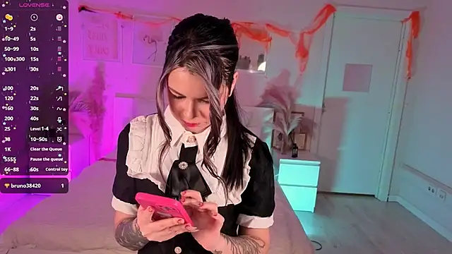 Lil Amelie online show from 7, 11, 2025