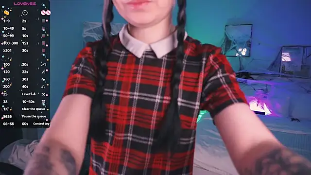 Lil Amelie online show from 16, 10, 2025