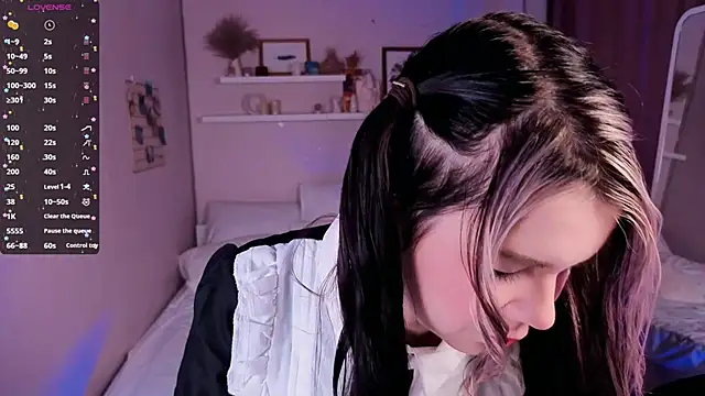 Lil Amelie online show from 29, 11, 2025