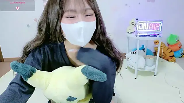  Iroha 99 online show from 17, 11, 2025