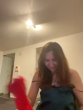 JasmineGlamour online show from 15, 7, 2026