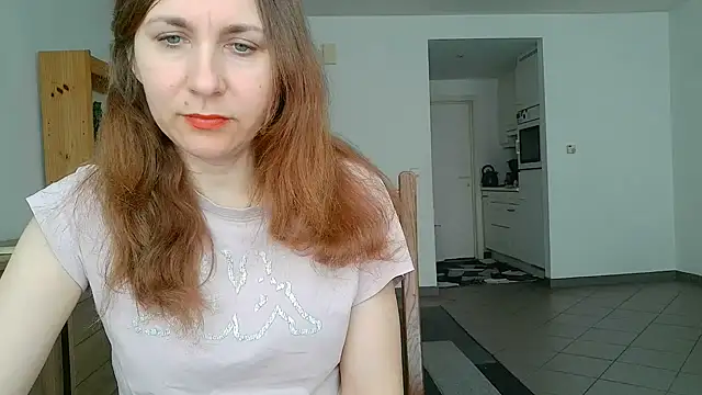 JasmineGlamour online show from 6, 5, 2026