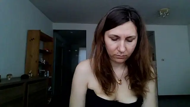 JasmineGlamour online show from 30, 5, 2026