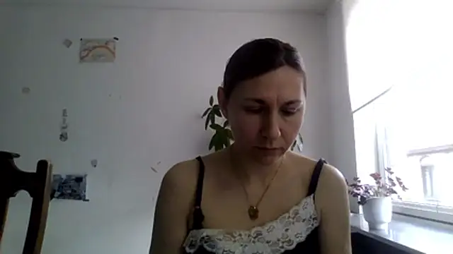 JasmineGlamour online show from 10, 11, 2025