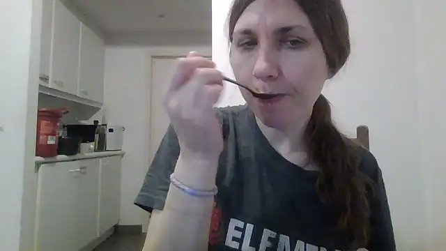 JasmineGlamour online show from 11, 3, 2026