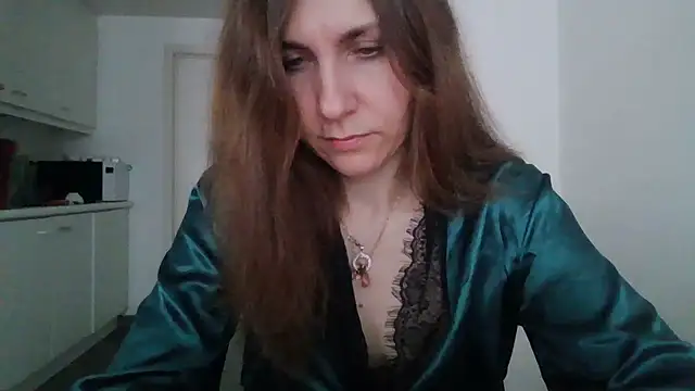 JasmineGlamour online show from 9, 2, 2026