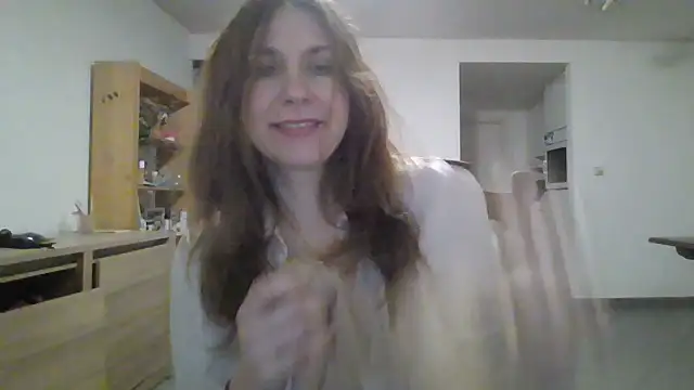 JasmineGlamour online show from 15, 2, 2026