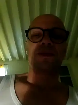 wedge75 online show from 16, 9, 2025