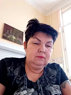 Snapshot of FantasyMichelle chatting on 11, 2, 2025 FantasyMichelle online show from 11, 2, 2025