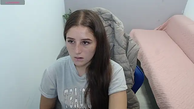 valerie diaz1 online show from 3, 2, 2026