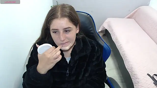 valerie diaz1 online show from 23, 2, 2026