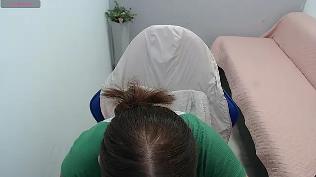 valerie diaz1 online show from 10, 2, 2026