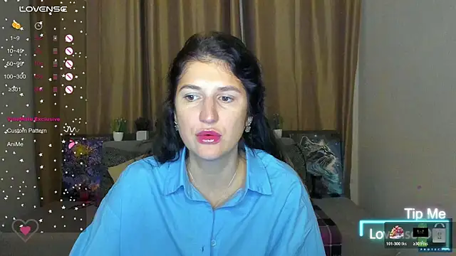 Alianna Solo Kisses online show from 21, 11, 2025